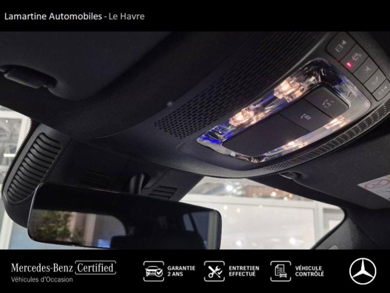 Photo du v&eacute;hicule 17 / 18