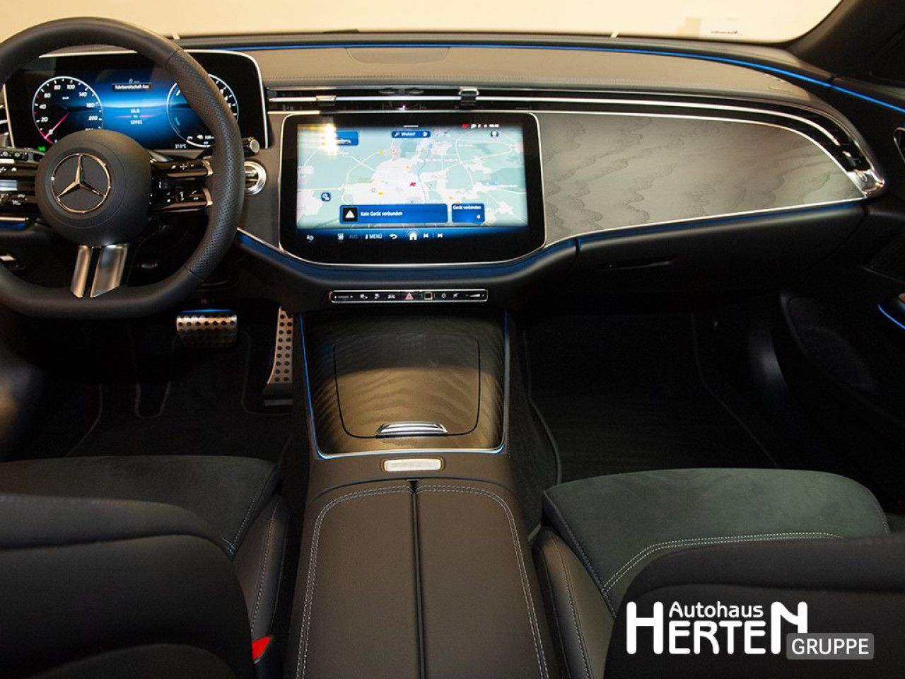 Mercedes-Benz E-Klasse – Bild 11