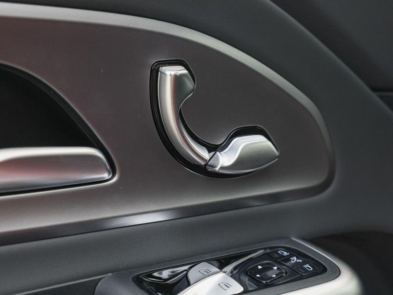 Mercedes-Benz GLB – Bild 16