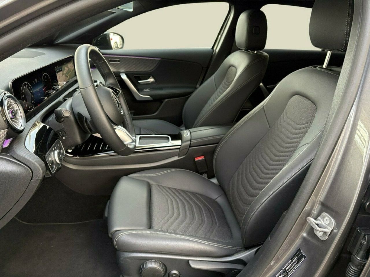 Mercedes-Benz A-Klasse – Bild 12