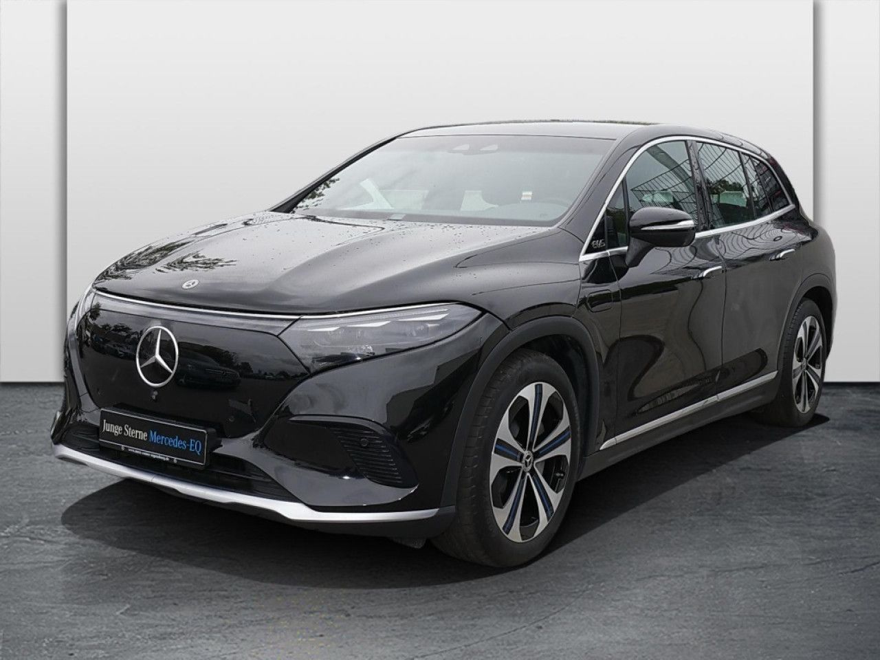 Mercedes-Benz EQS