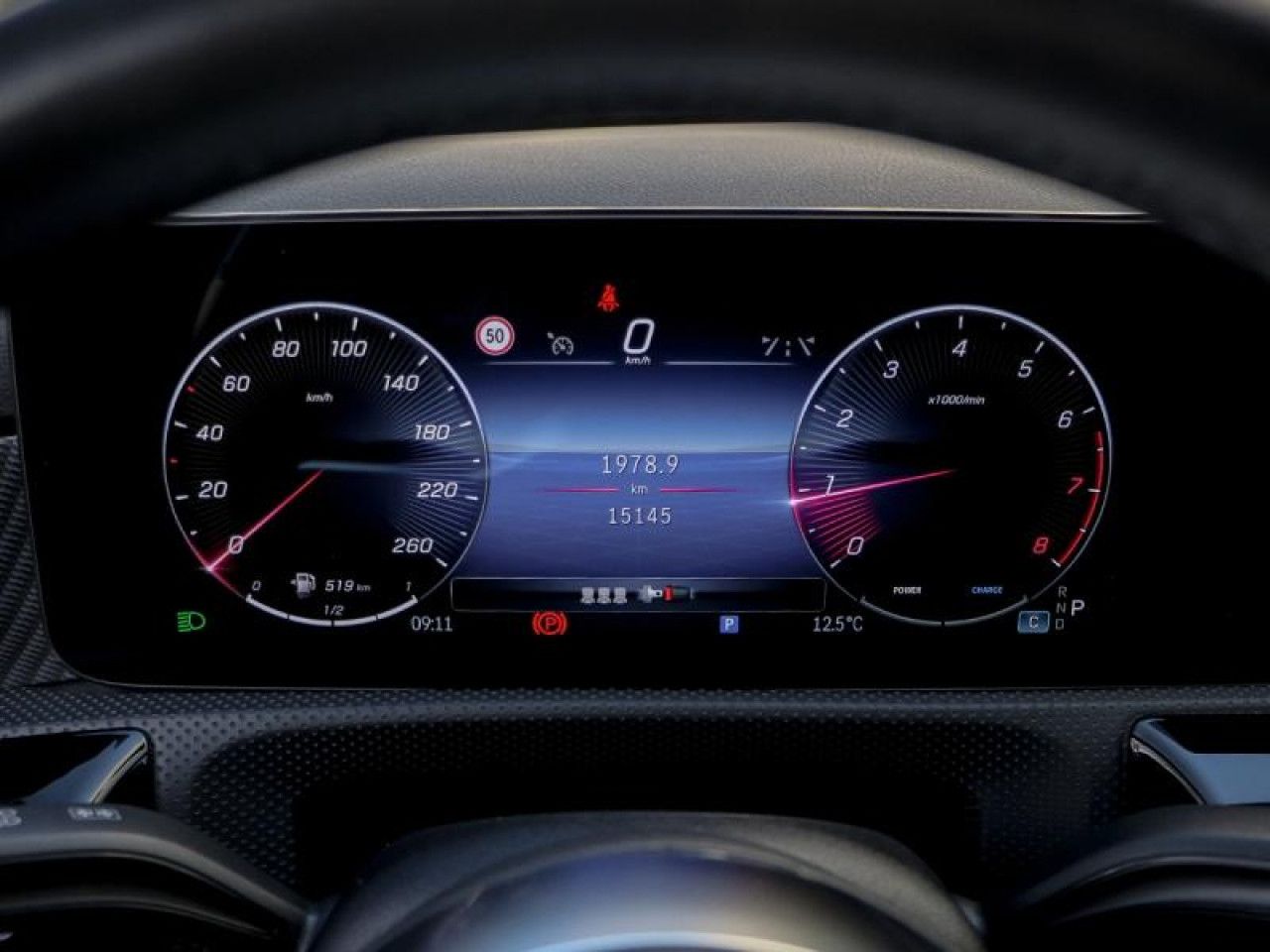 Photo du v&eacute;hicule 13 / 18