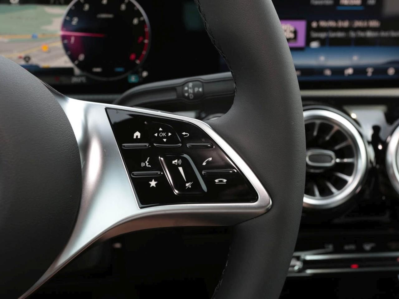 Mercedes-Benz A-Klasse – Bild 10