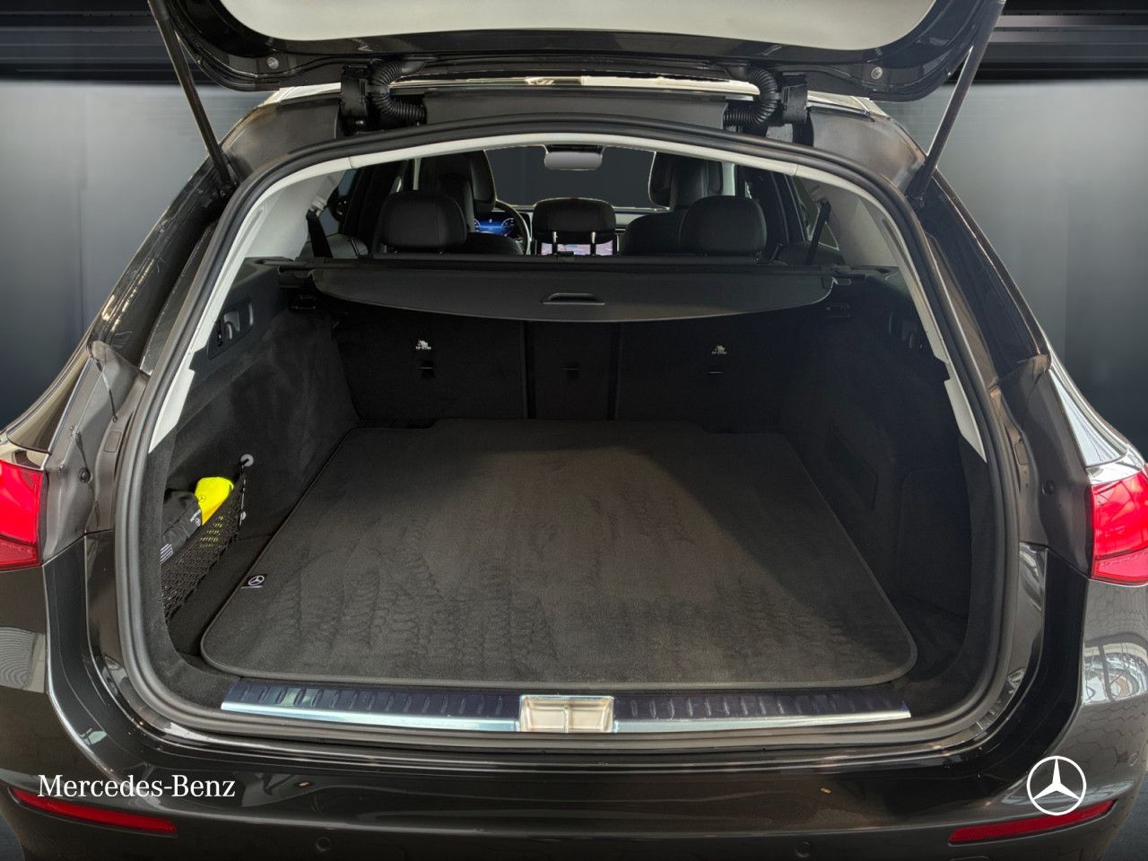 Mercedes-Benz E-Klasse – Bild 15