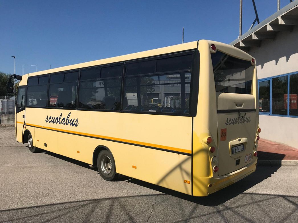 Mercedes-Benz | ATEGO SITCAR SCUOLABUS 54+3+1