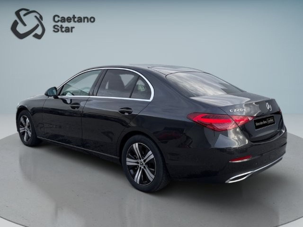 Imagem do ve&iacute;culo 1 / 8