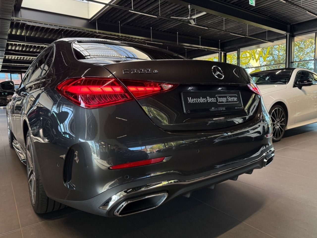 Mercedes-Benz C-Klasse – Bild 11