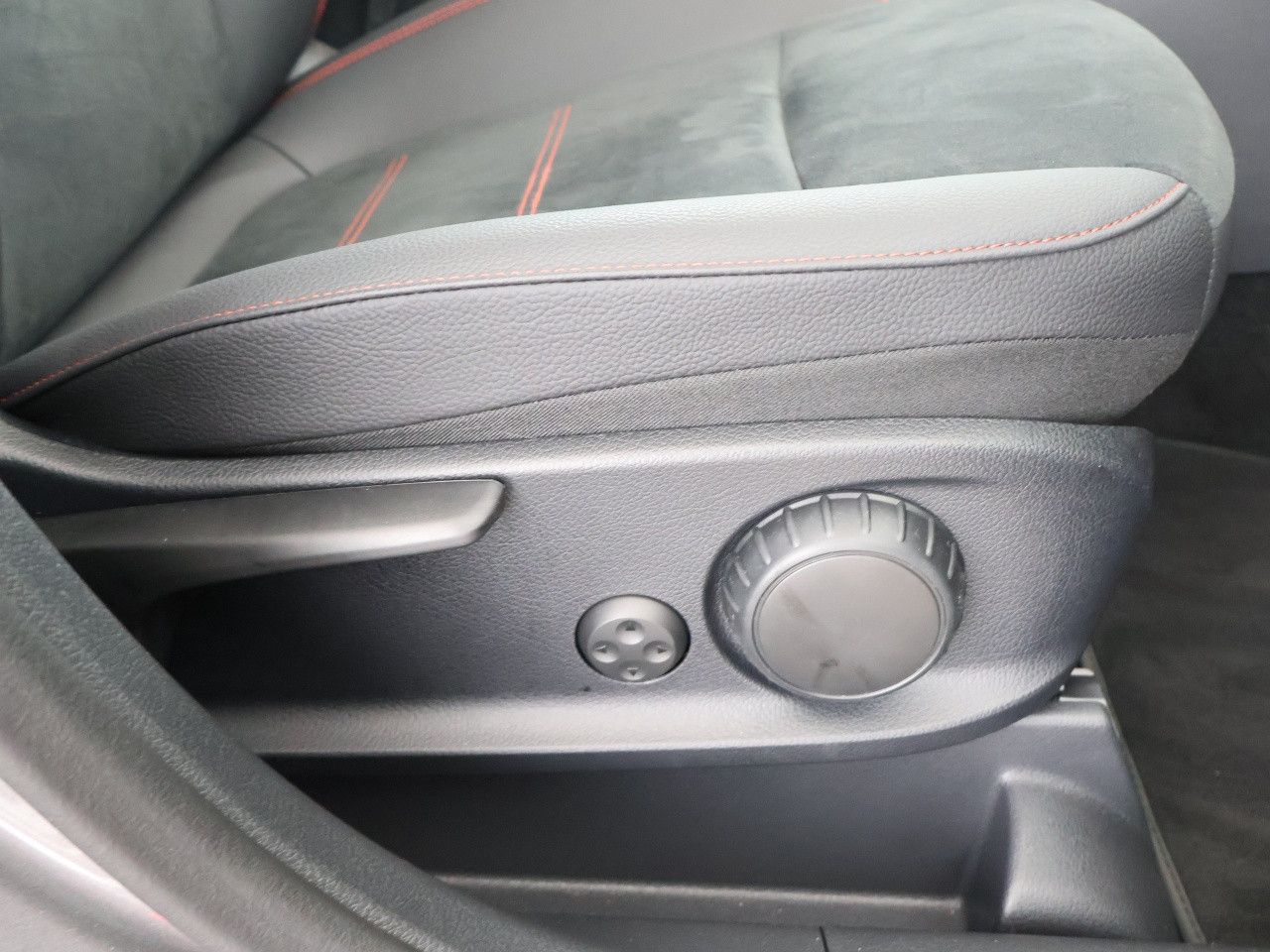 Mercedes-Benz GLB – Bild 17