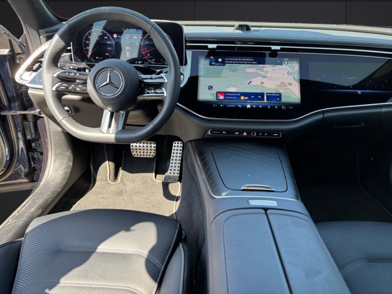 Mercedes-Benz E-Klasse – Bild 12