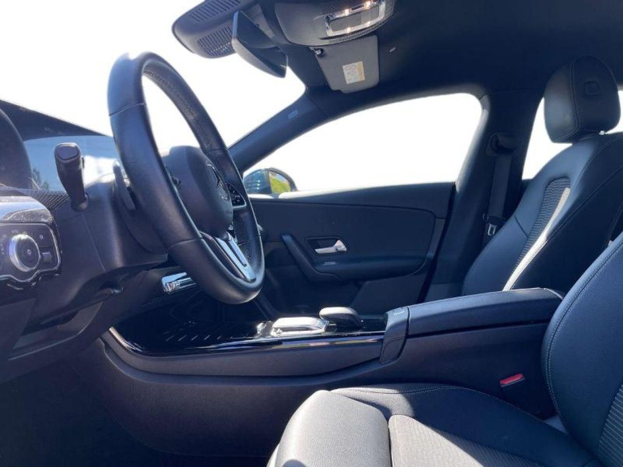 Imagem do ve&iacute;culo 11 / 19