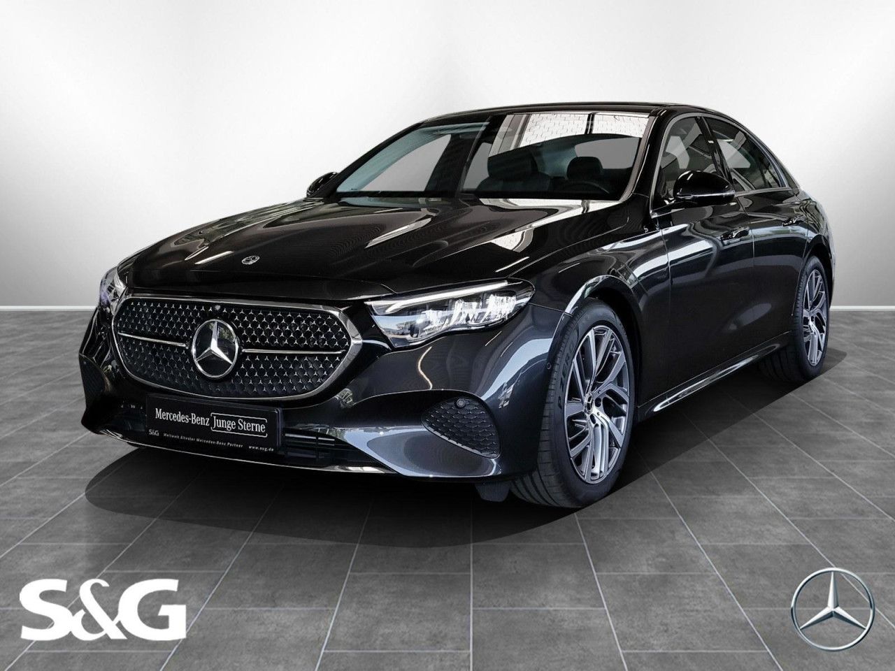 Mercedes-Benz E-Klasse – Bild 13