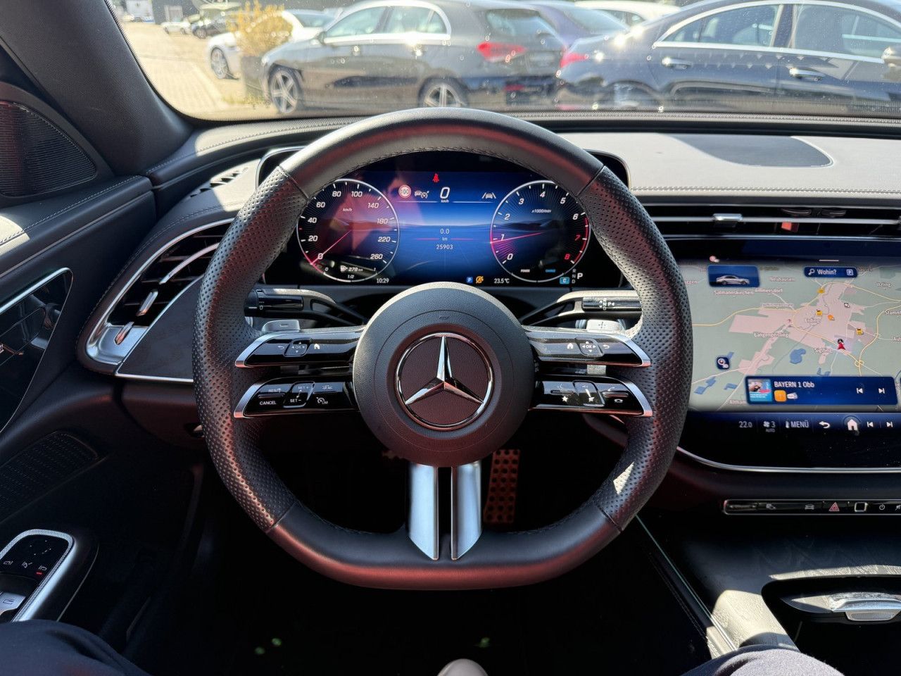 Mercedes-Benz E-Klasse – Bild 22