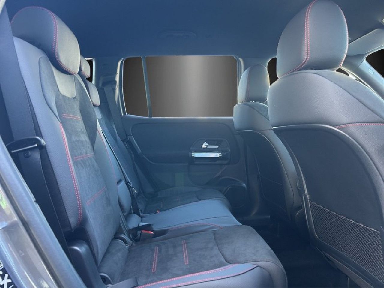 Mercedes-Benz GLB – Bild 12