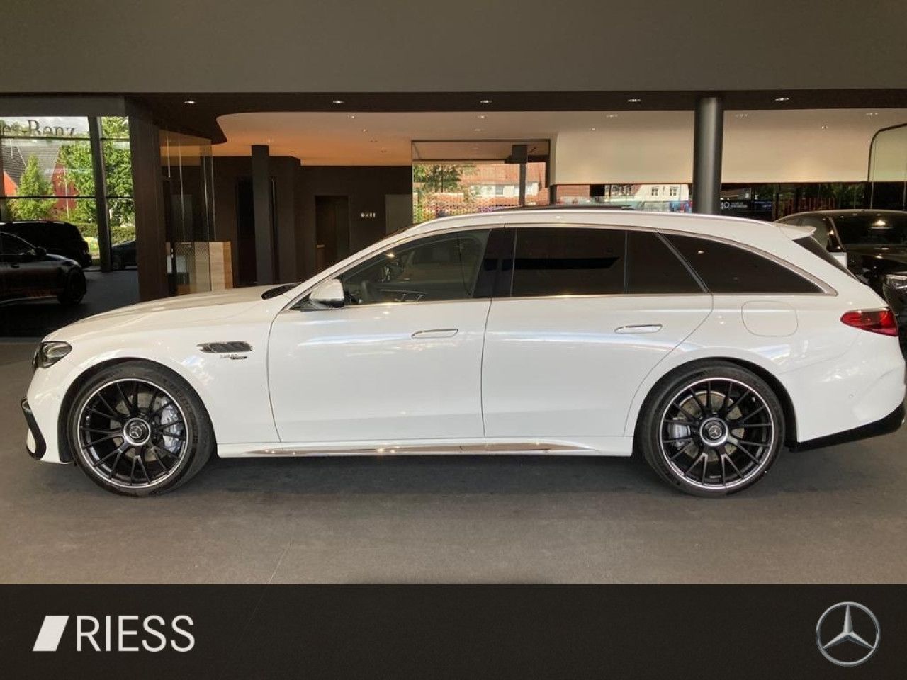 Mercedes-Benz E-Klasse – Bild 3