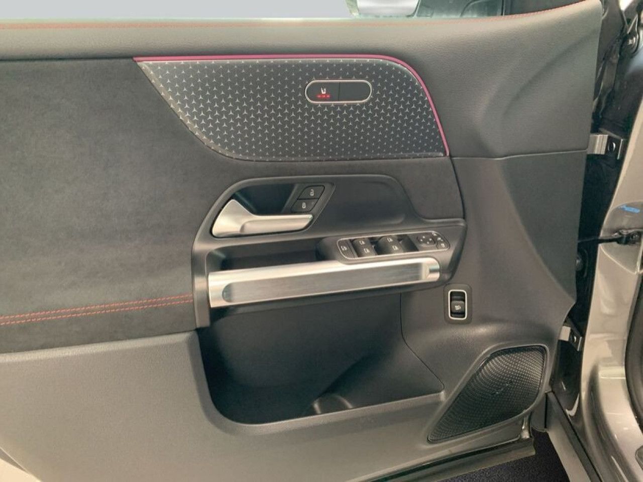 Mercedes-Benz EQB – Bild 20