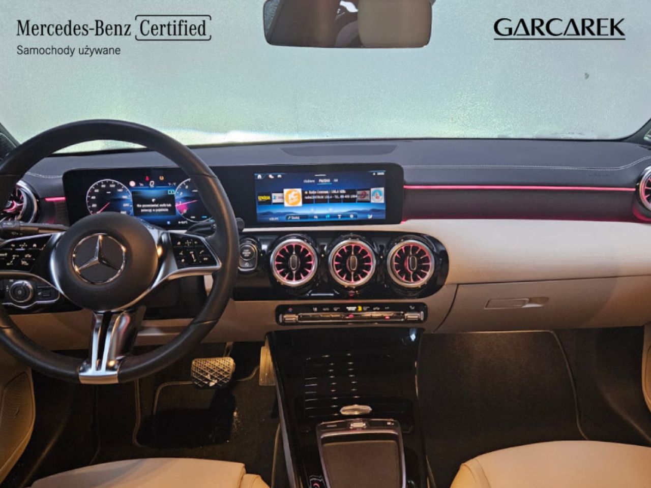 Zdjęcie pojazdu 18 / 23