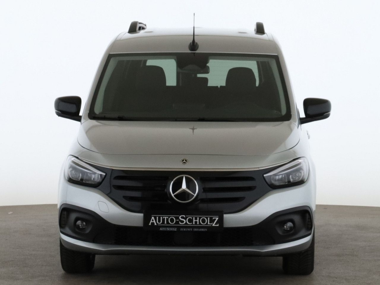 Mercedes-Benz EQT – Bild 2
