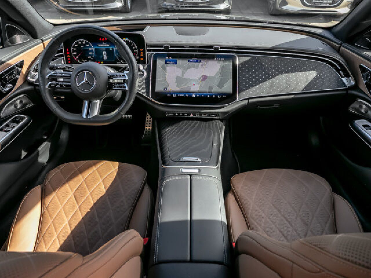 Mercedes-Benz E-Klasse – Bild 7