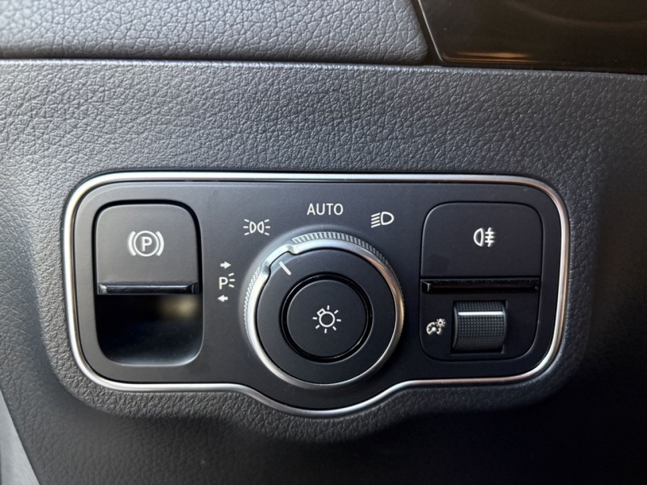 Photo du v&eacute;hicule 18 / 18