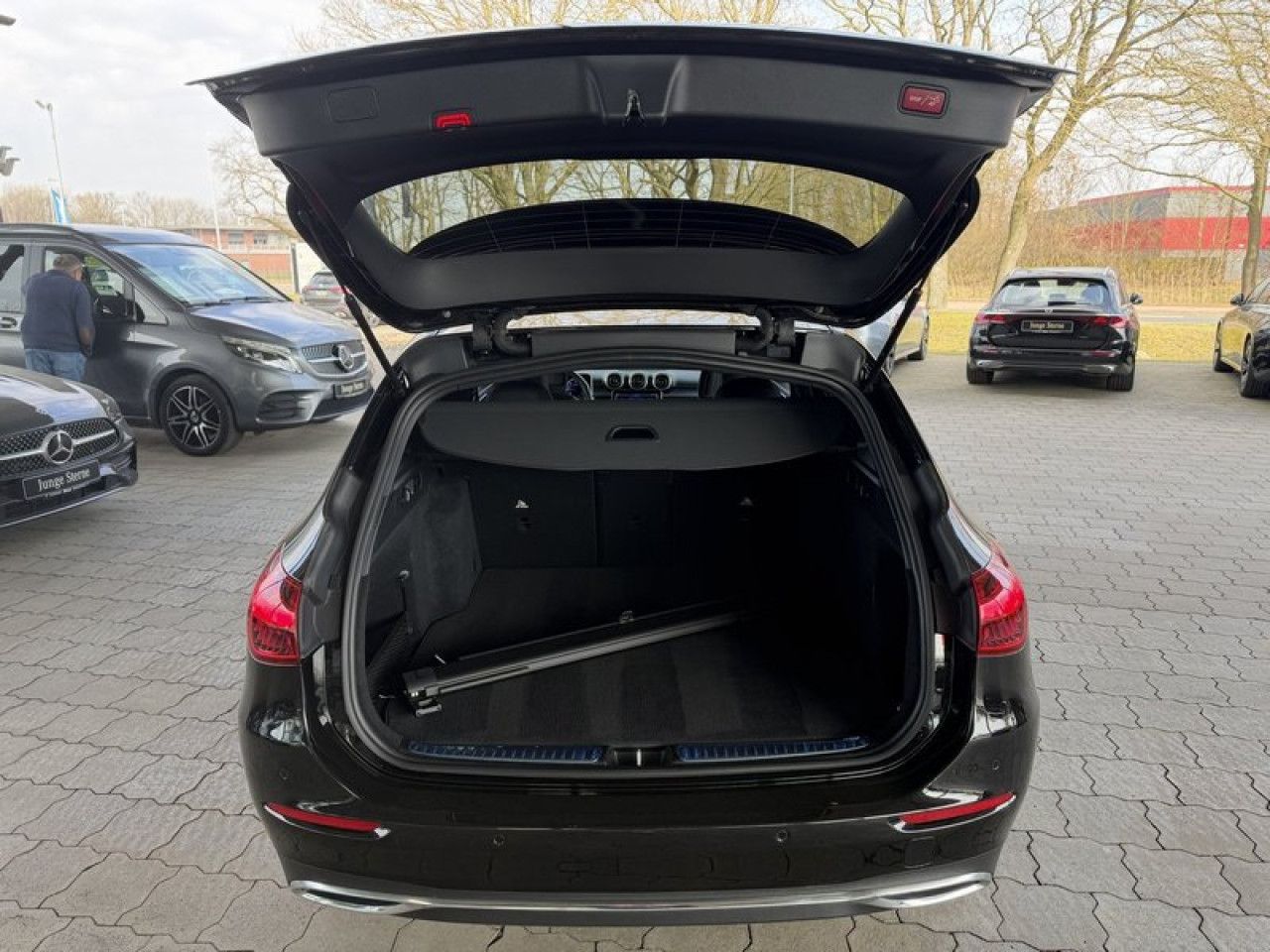 Mercedes-Benz C-Klasse – Bild 11