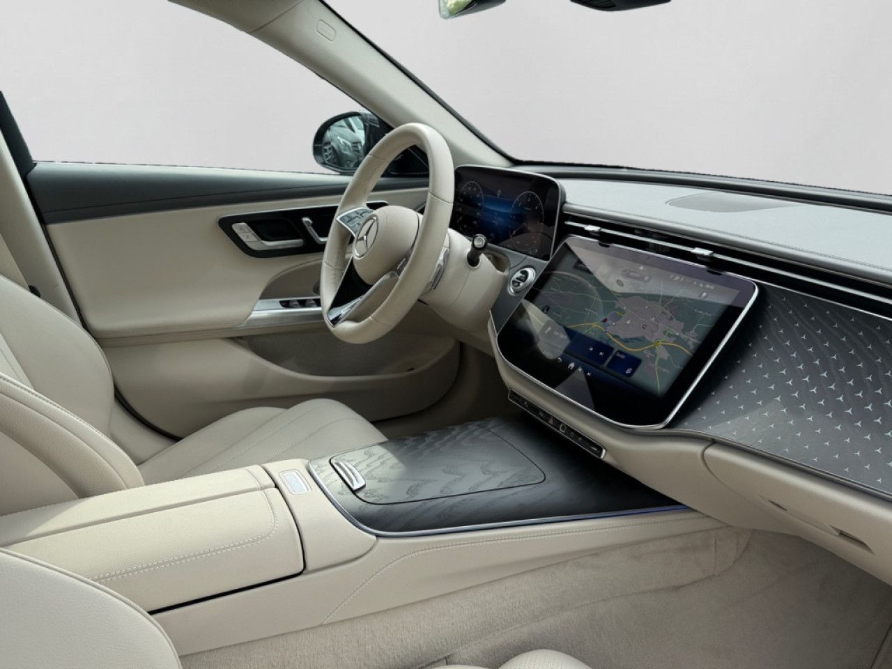 Mercedes-Benz E-Klasse – Bild 13