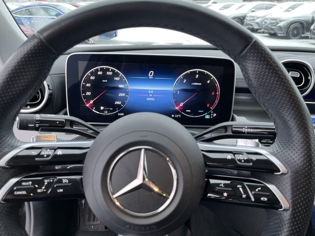 Zdjęcie pojazdu 14 / 17