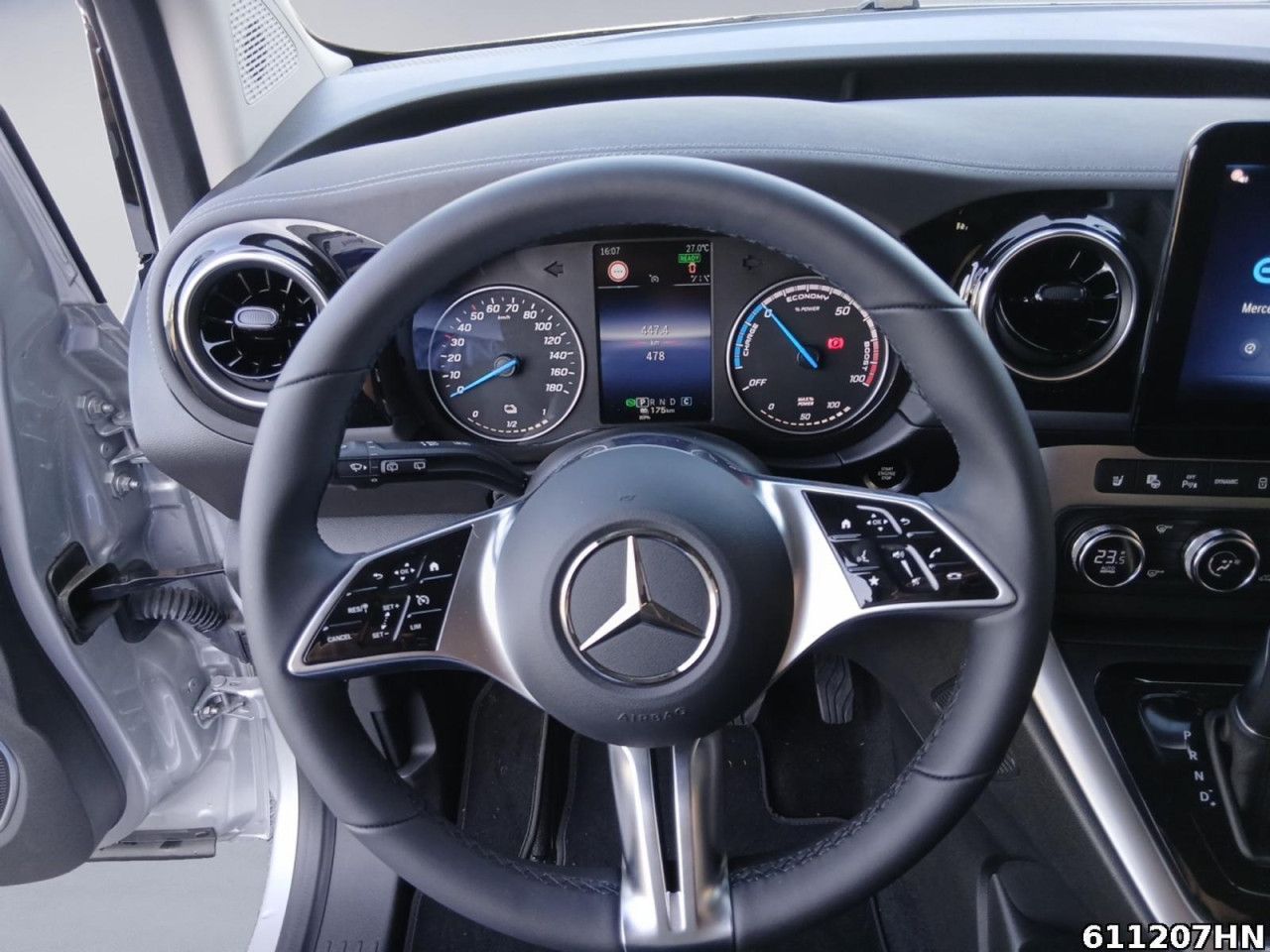 Mercedes-Benz EQT – Bild 12