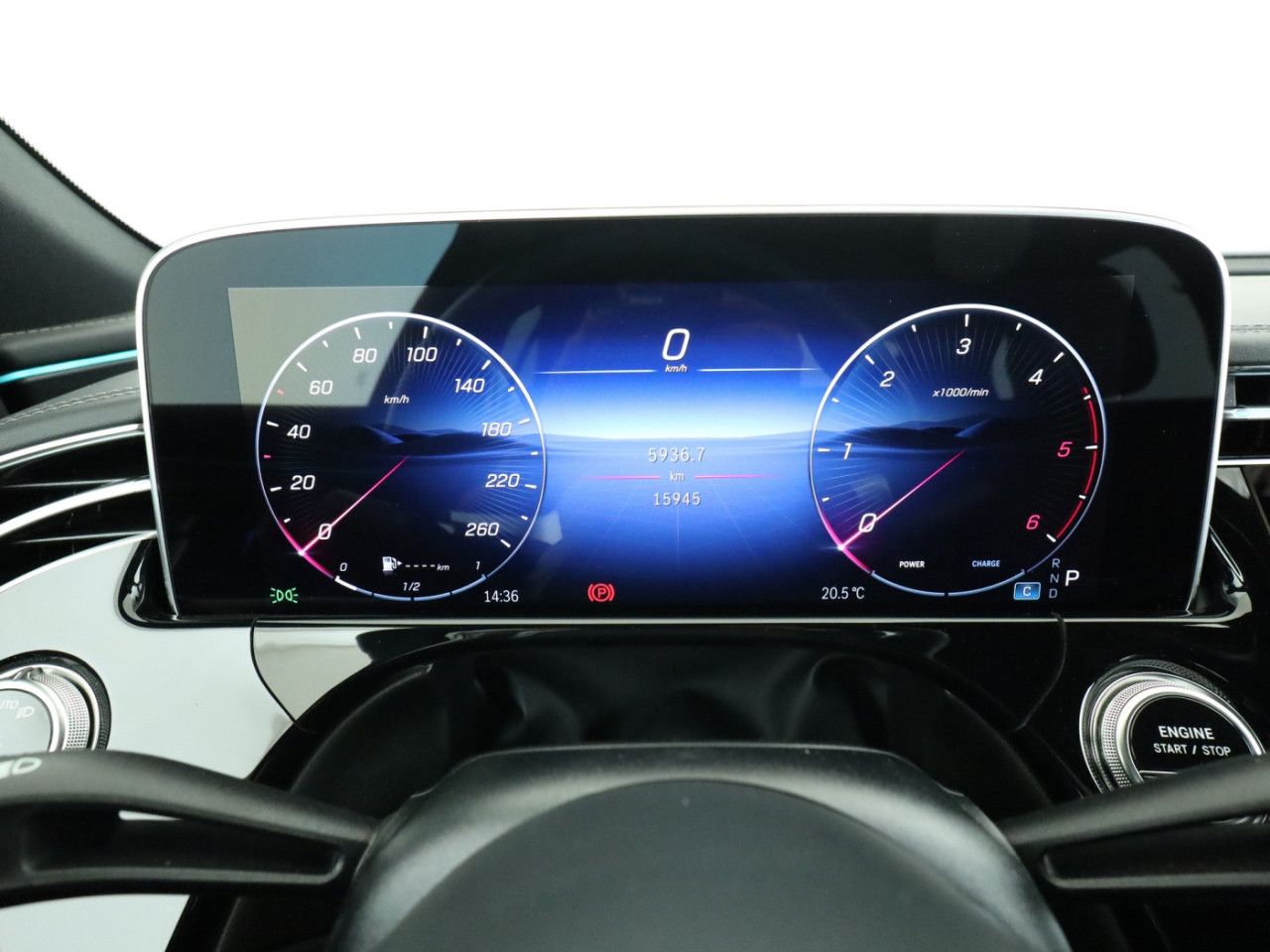 Mercedes-Benz E-Klasse – Bild 12