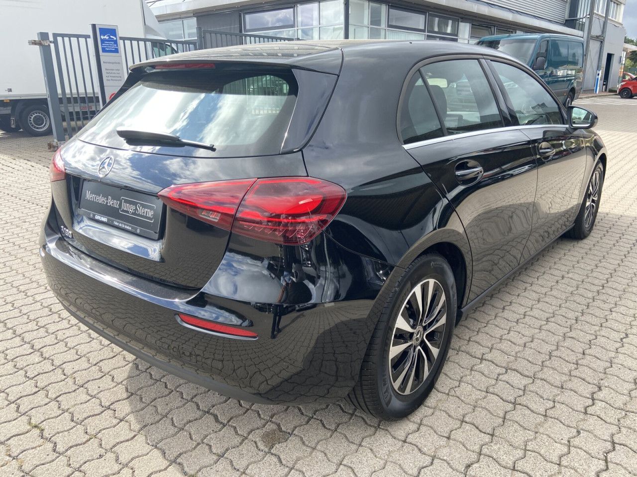 Fahrzeugbild 6 / 30