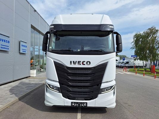 Immagine del veicolo 2 / 24