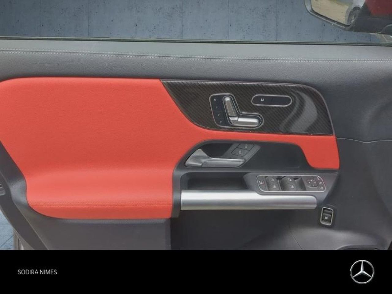 Photo du v&eacute;hicule 8 / 18