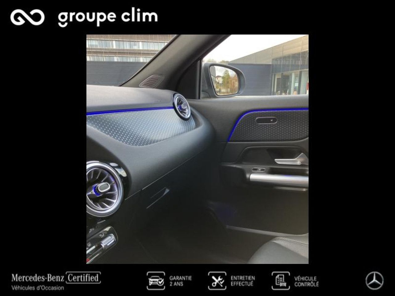 Photo du v&eacute;hicule 16 / 18