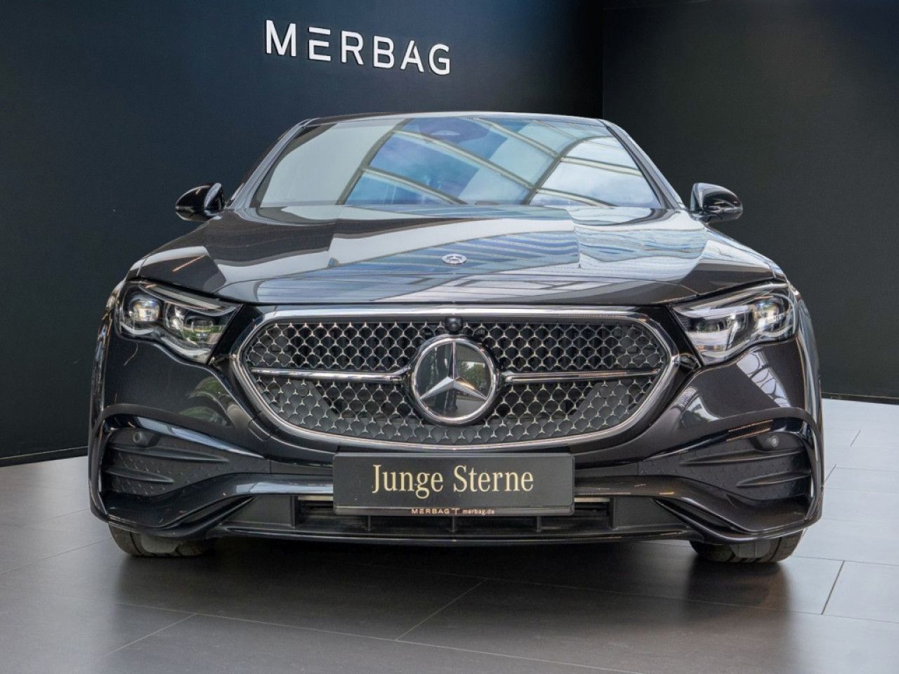 Mercedes-Benz E-Klasse – Bild 2