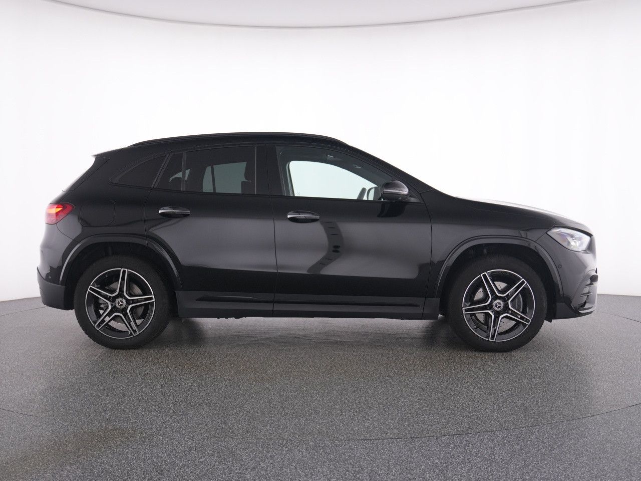 Mercedes-Benz GLA – Bild 11