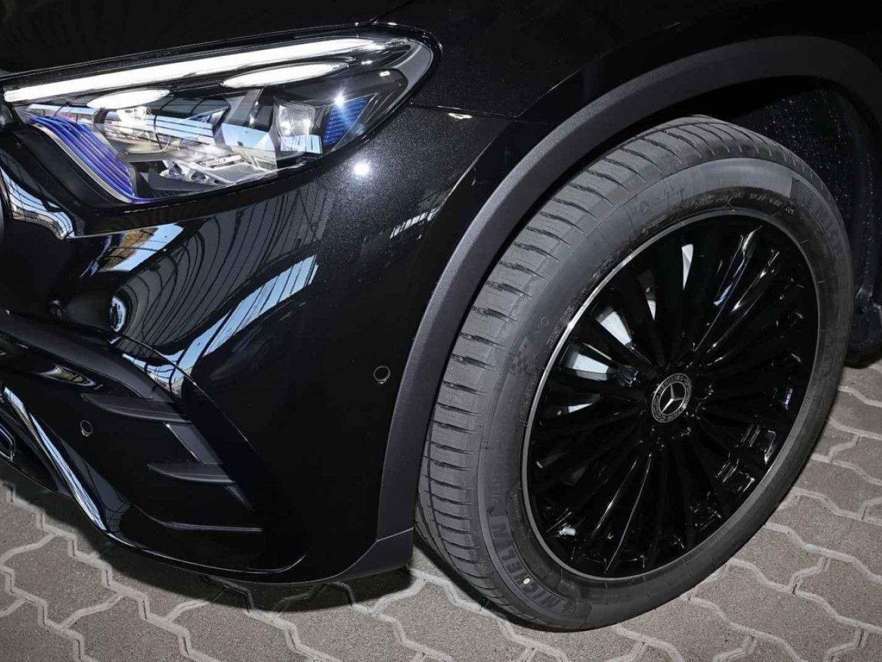 Mercedes-Benz GLC – Bild 3