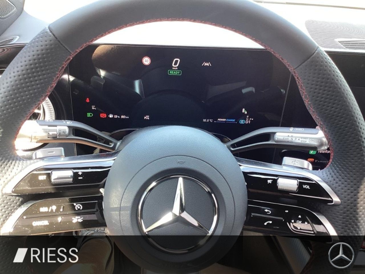 Mercedes-Benz GLB – Bild 8