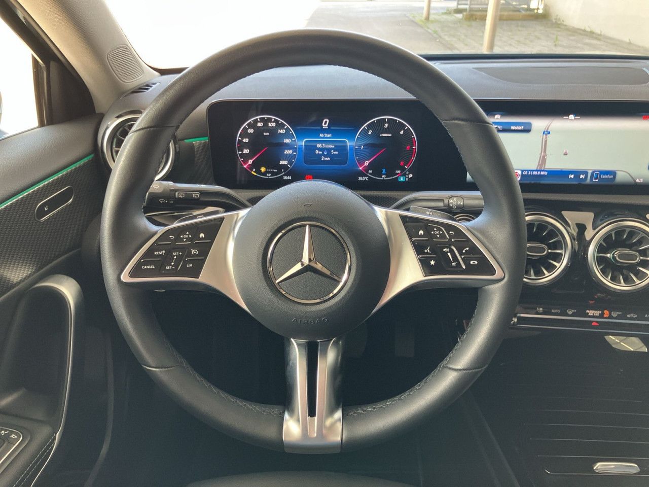 Fahrzeugbild 8 / 17
