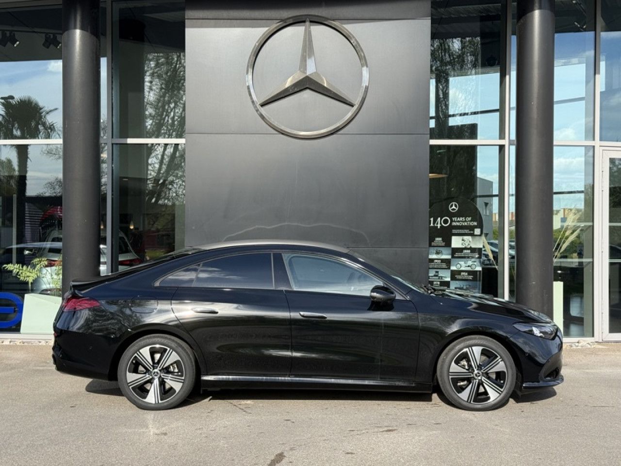 Photo du v&eacute;hicule 9 / 18