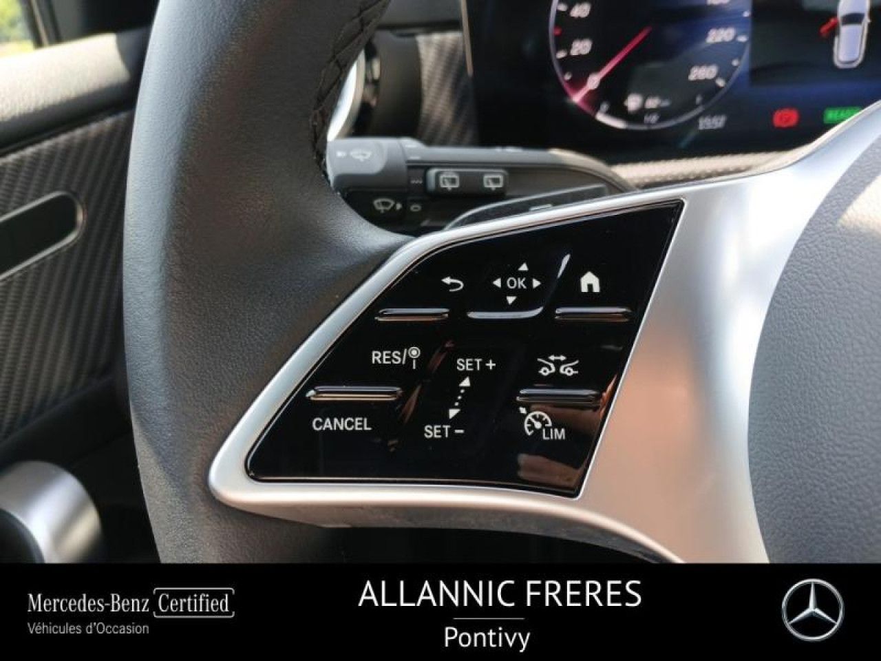 Photo du v&eacute;hicule 18 / 18