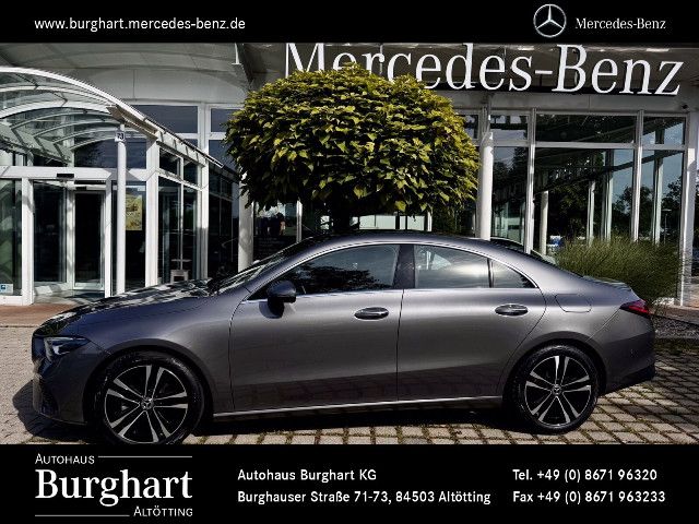 Mercedes-Benz CLA 180
