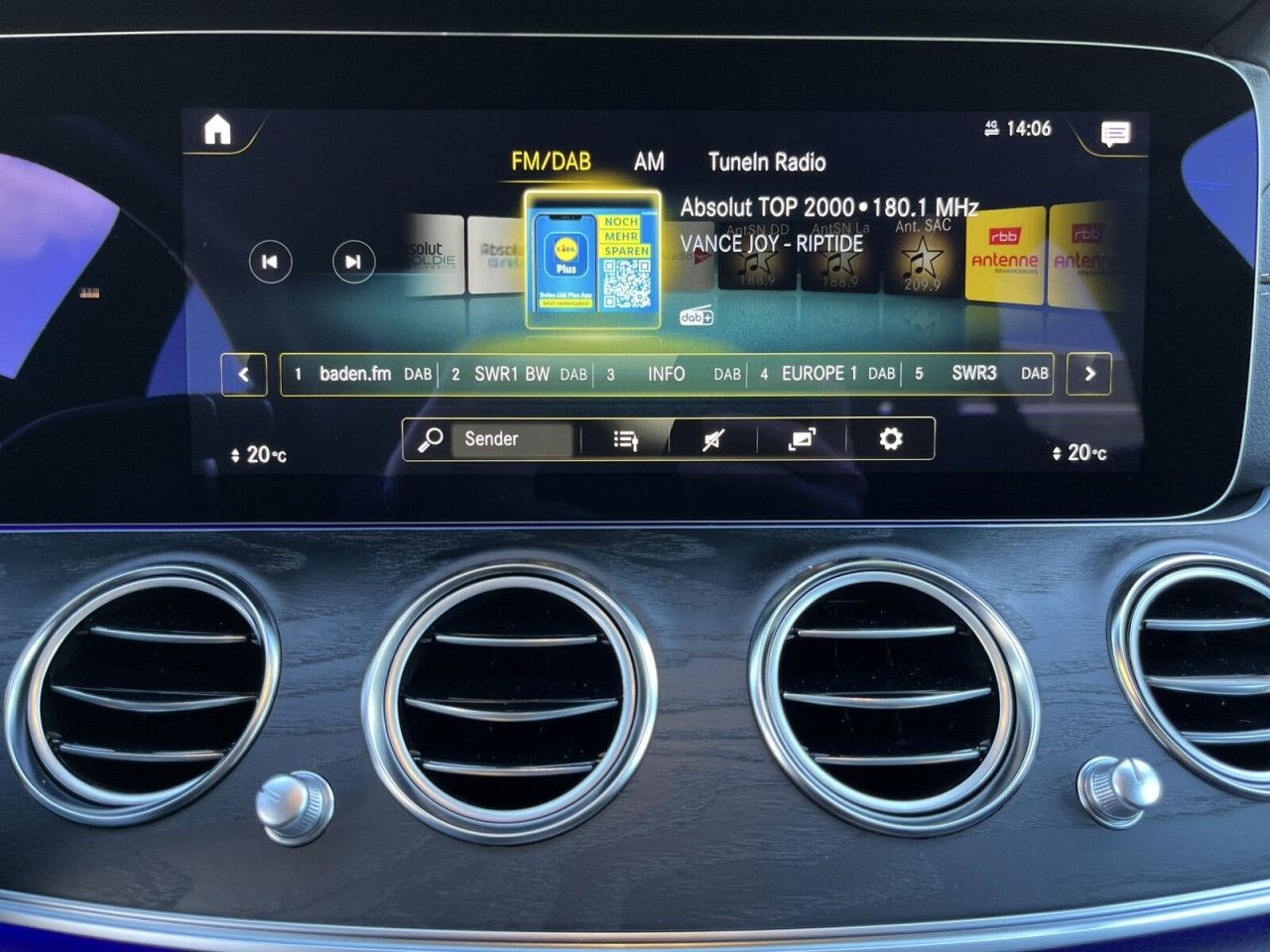 Mercedes-Benz E-Klasse – Bild 24