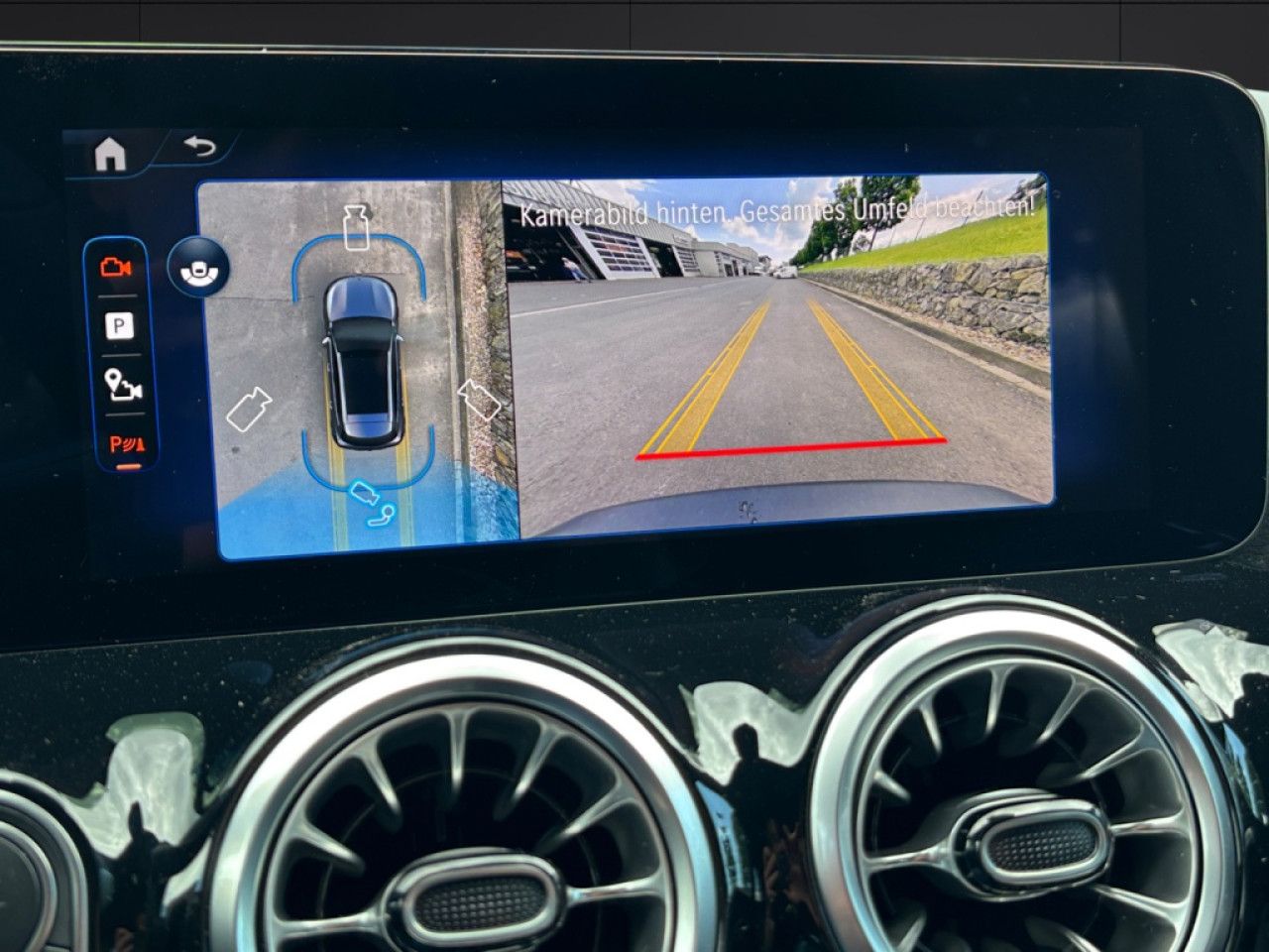 Mercedes-Benz EQA – Bild 11