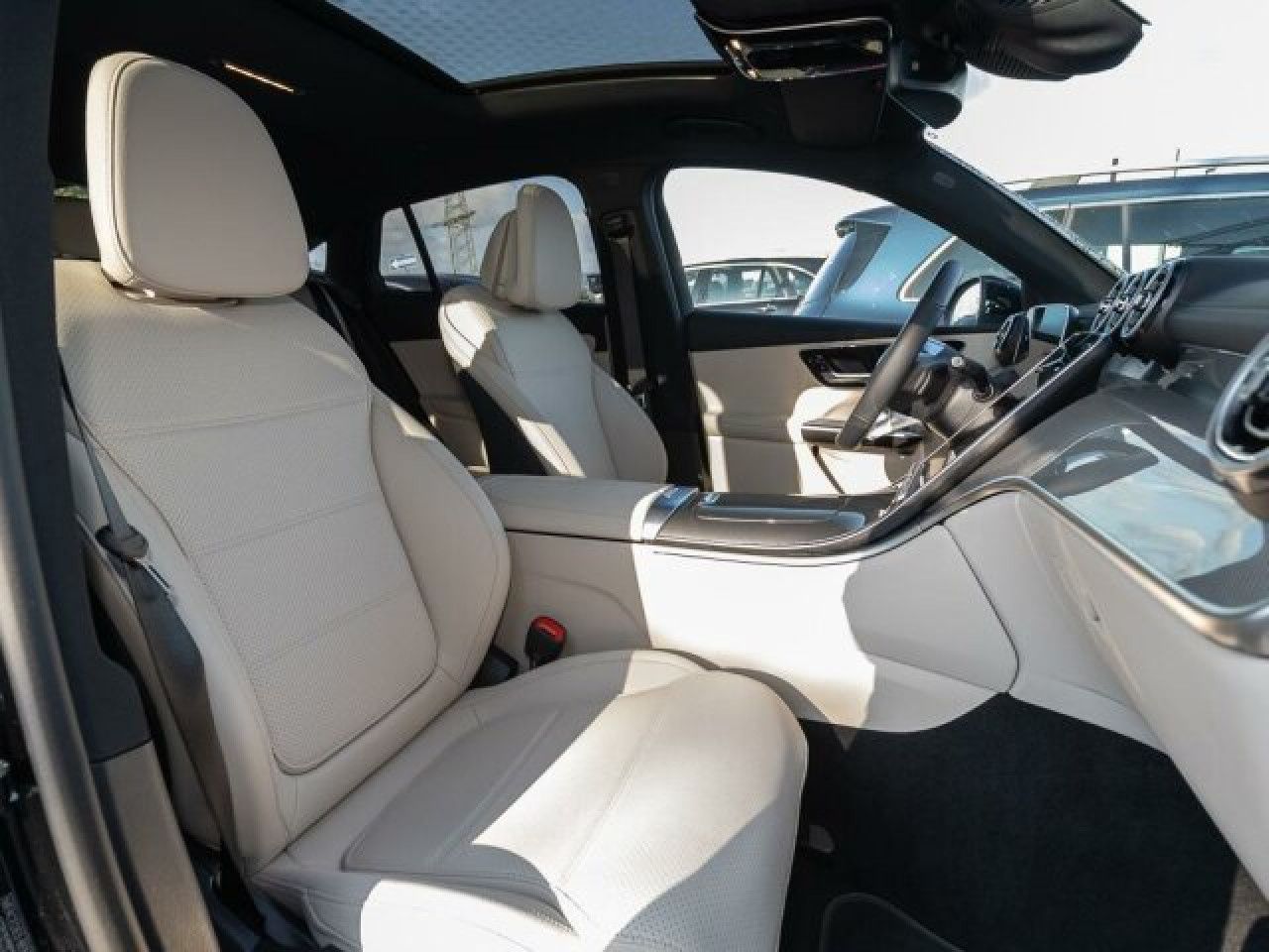 Mercedes-Benz GLC – Bild 10