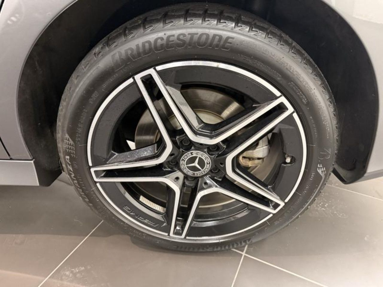 Photo du véhicule 2 / 18