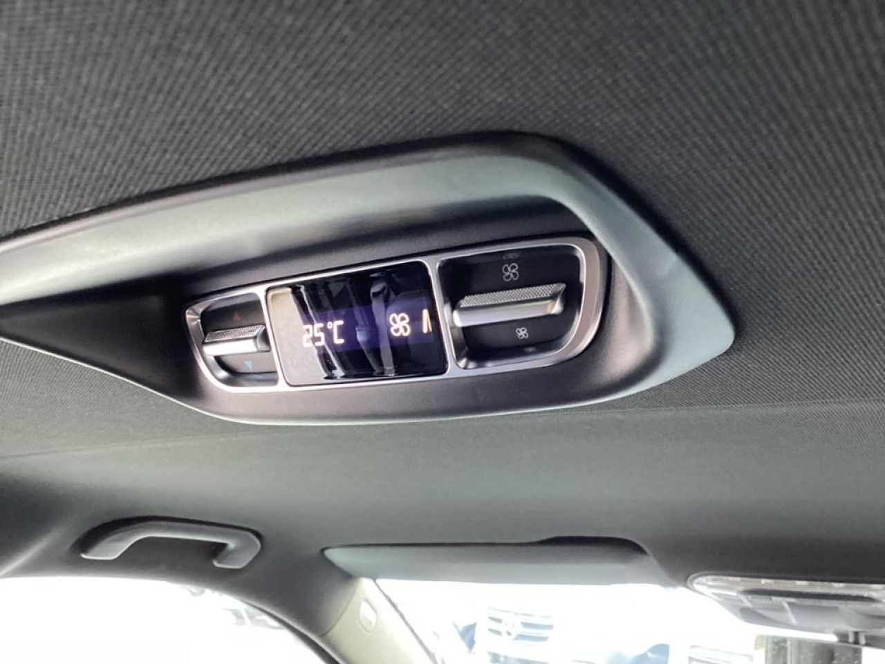 Fahrzeugbild 14 / 24