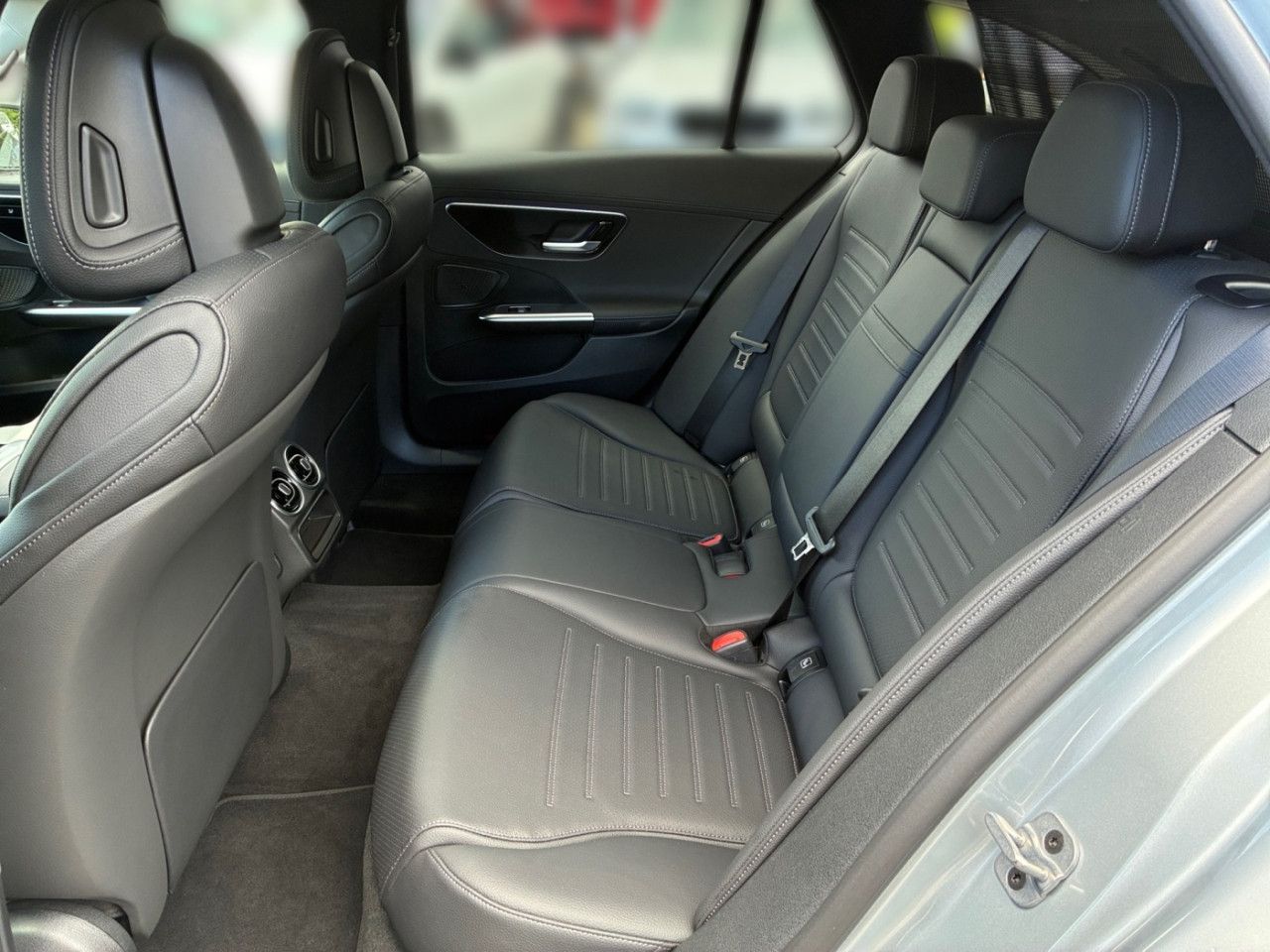Mercedes-Benz C-Klasse – Bild 8