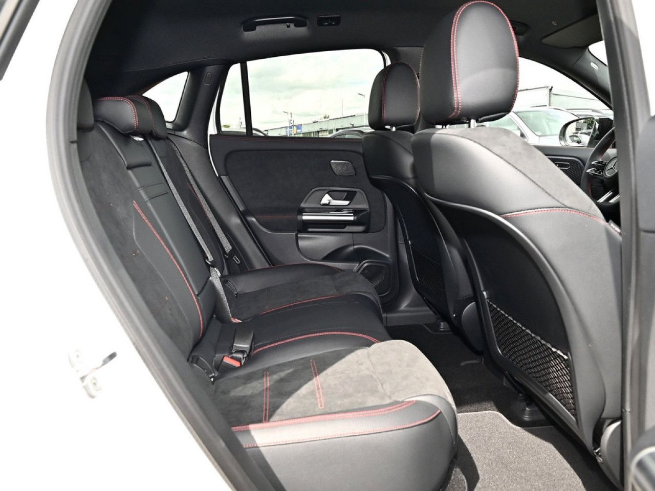 Mercedes-Benz EQA – Bild 4