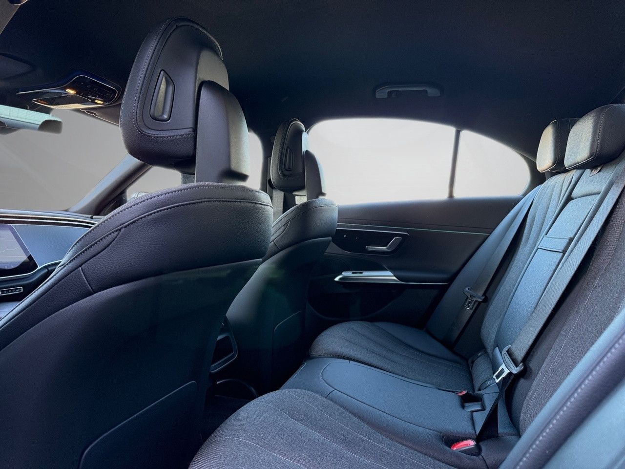Mercedes-Benz E-Klasse – Bild 14