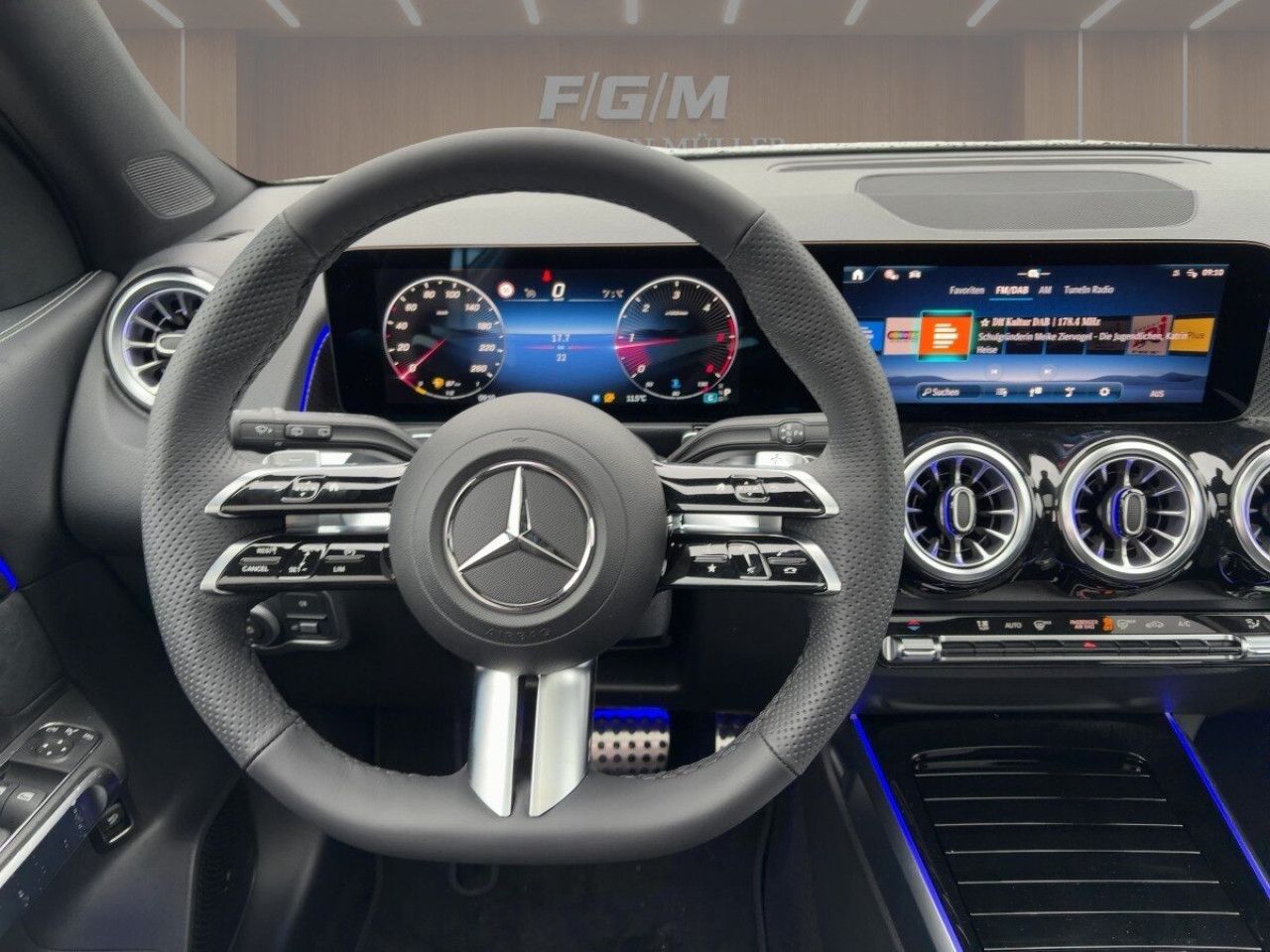 Mercedes-Benz GLB – Bild 9