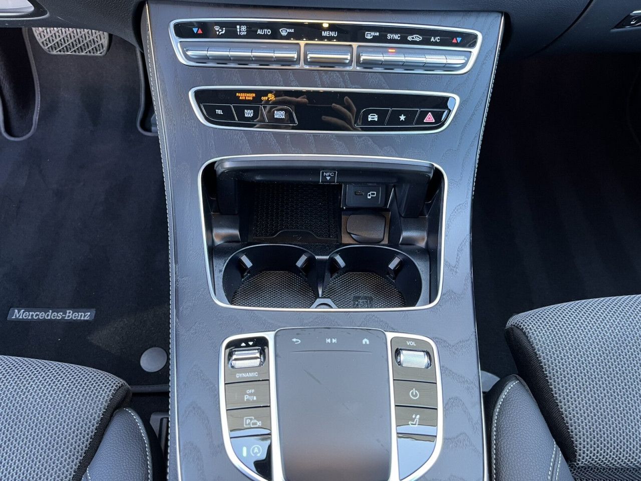 Mercedes-Benz E-Klasse – Bild 19
